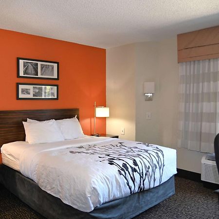 Sleep Inn & Suites Spring Lake - Fayetteville Near Fort Bragg Eksteriør billede