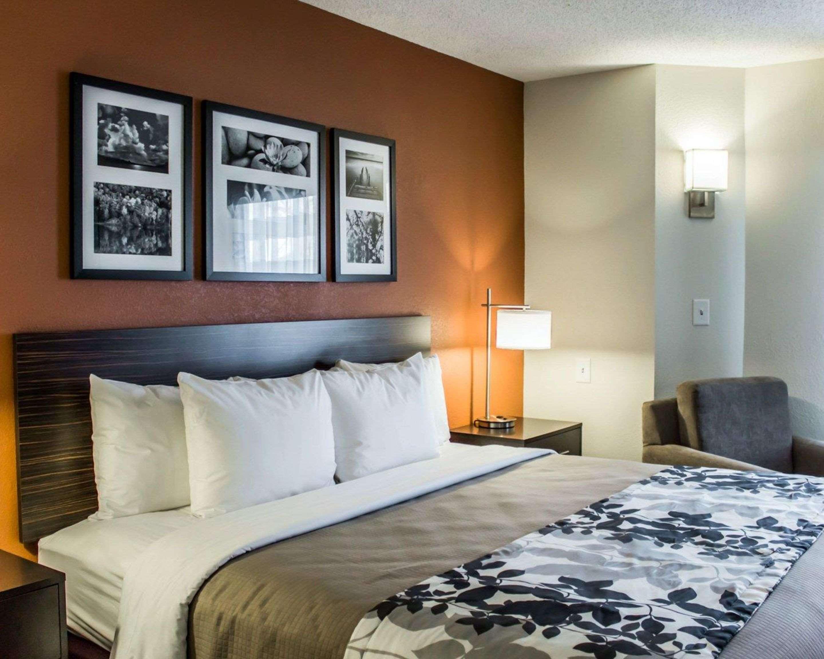 Sleep Inn & Suites Spring Lake - Fayetteville Near Fort Bragg Eksteriør billede