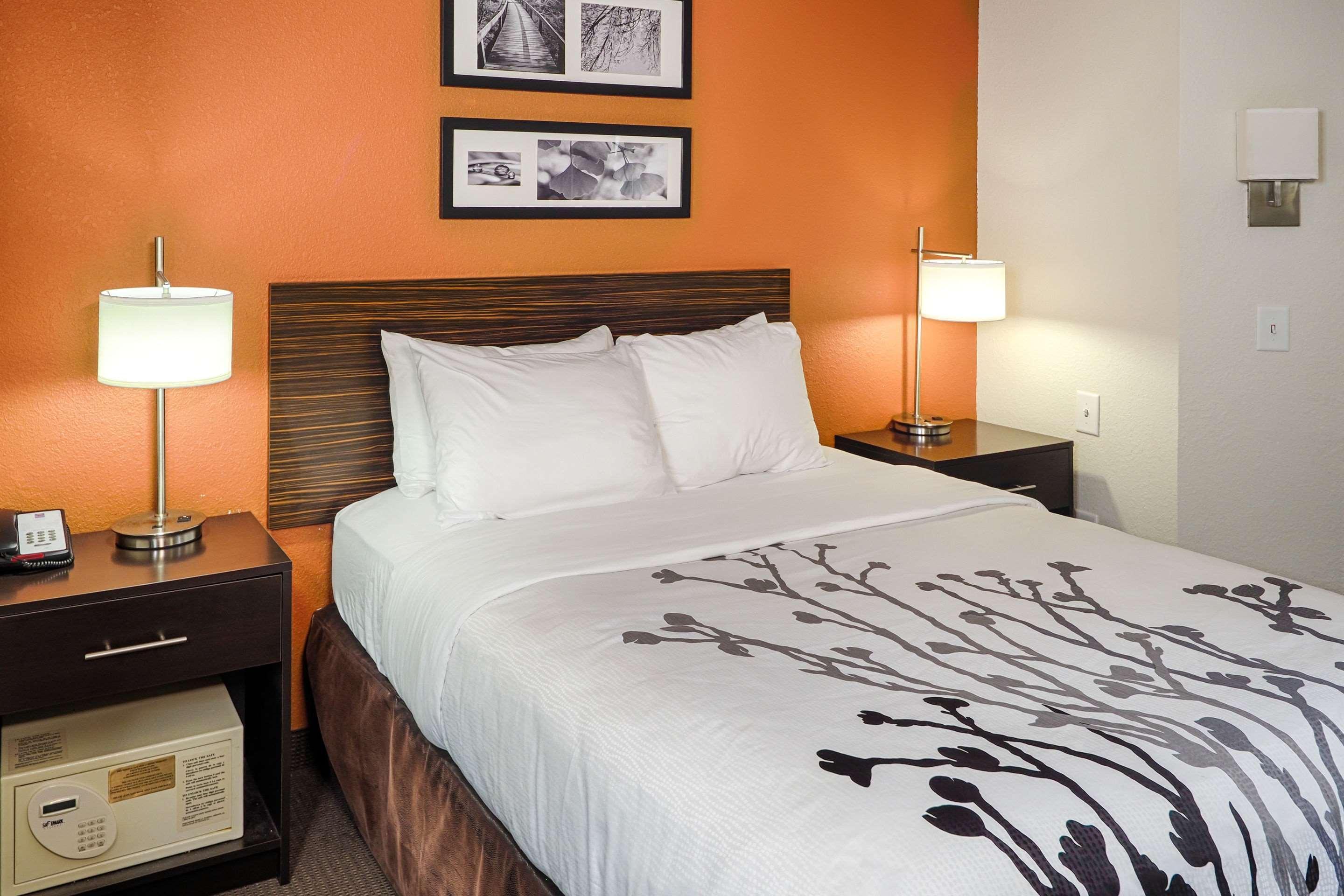 Sleep Inn & Suites Spring Lake - Fayetteville Near Fort Bragg Eksteriør billede