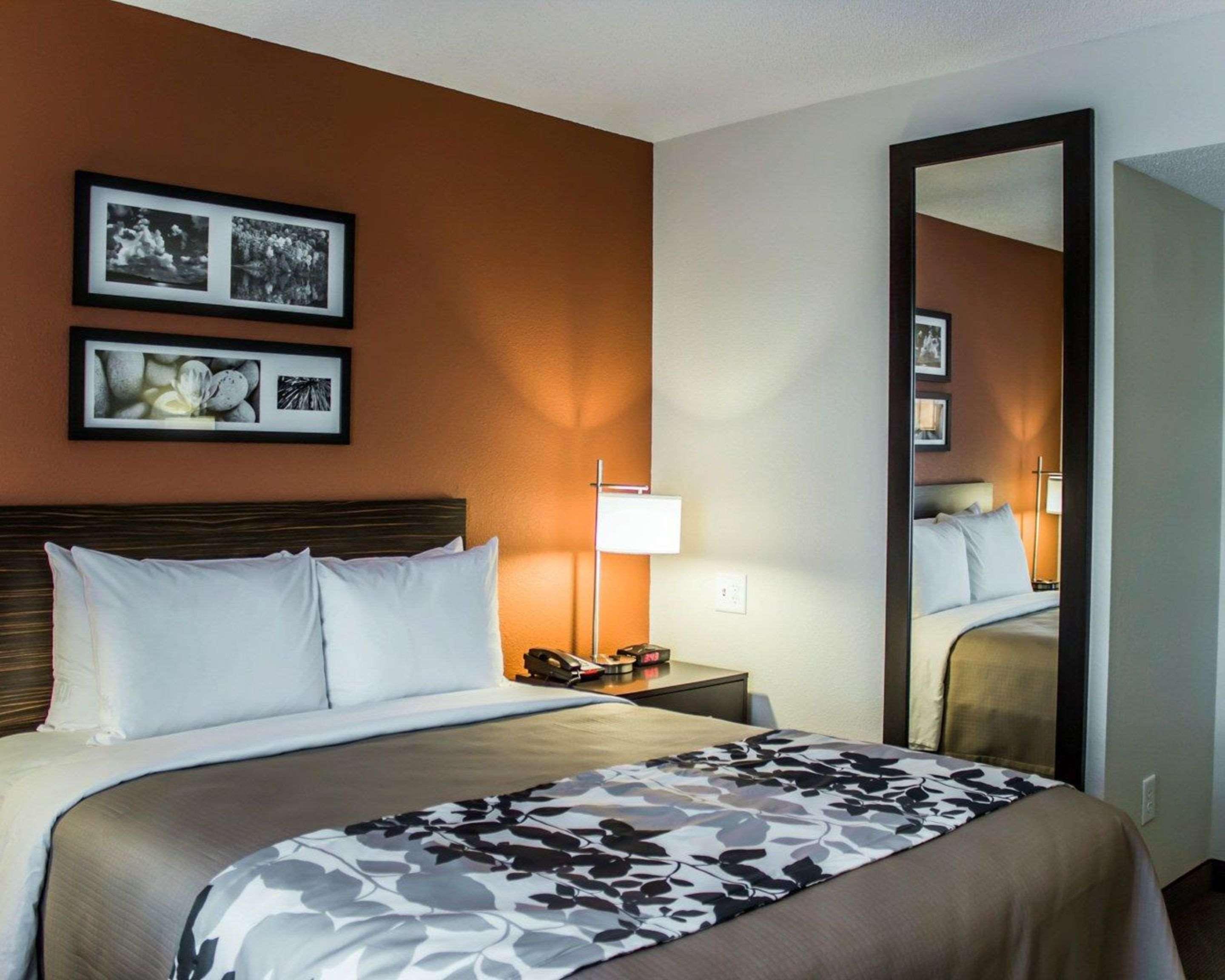 Sleep Inn & Suites Spring Lake - Fayetteville Near Fort Bragg Eksteriør billede
