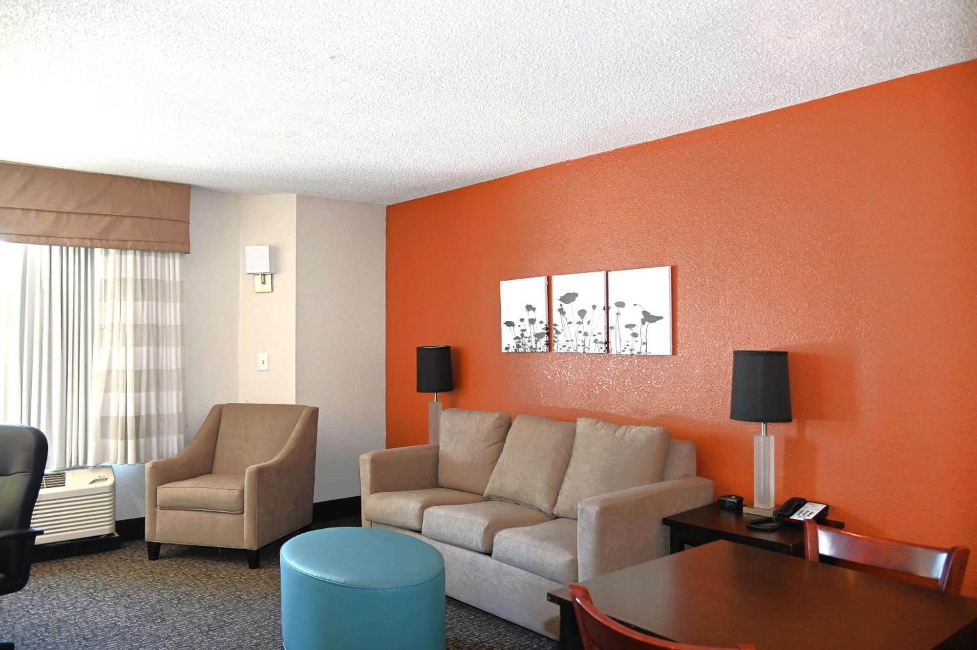 Sleep Inn & Suites Spring Lake - Fayetteville Near Fort Bragg Eksteriør billede