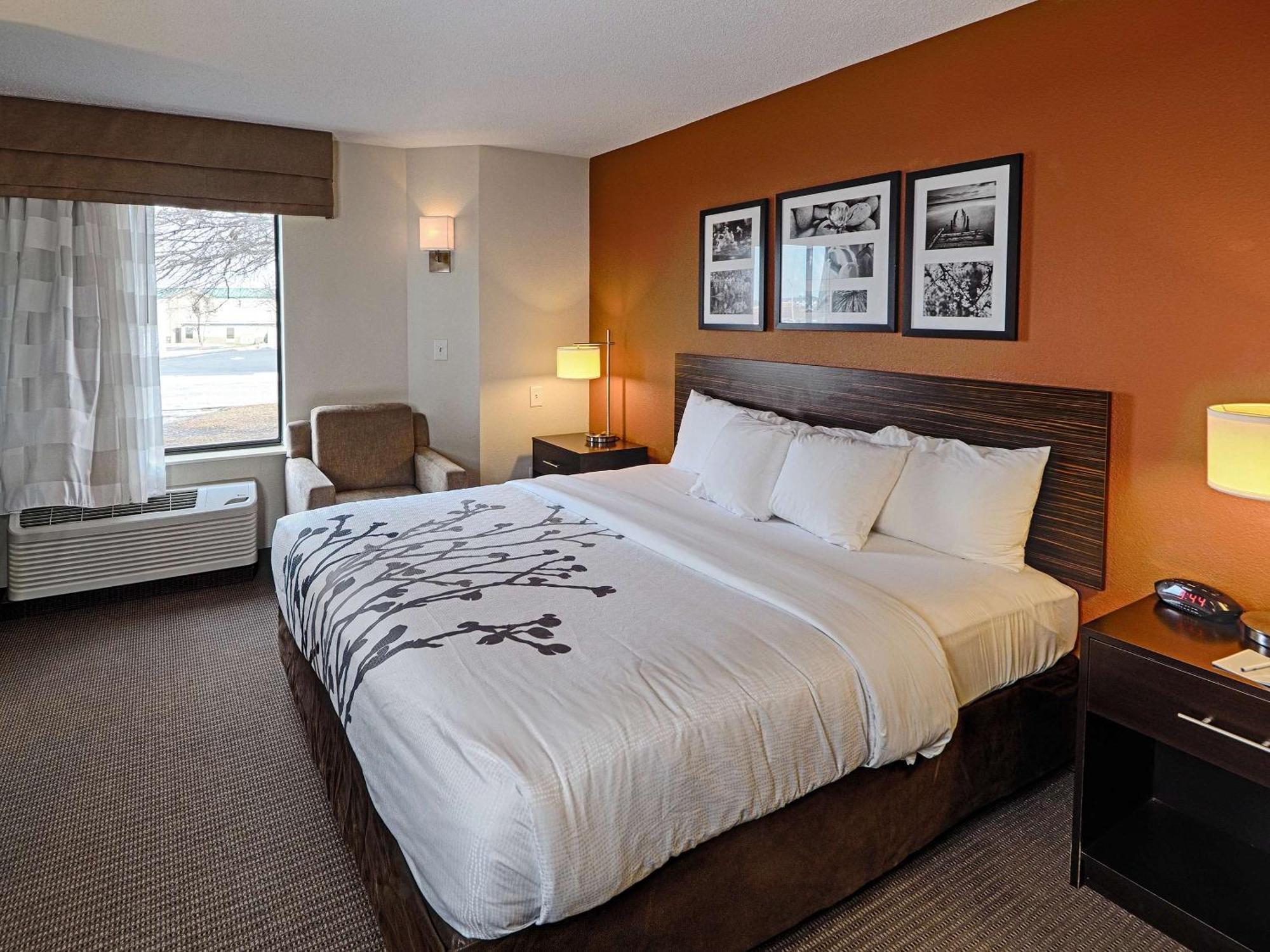 Sleep Inn & Suites Spring Lake - Fayetteville Near Fort Bragg Eksteriør billede