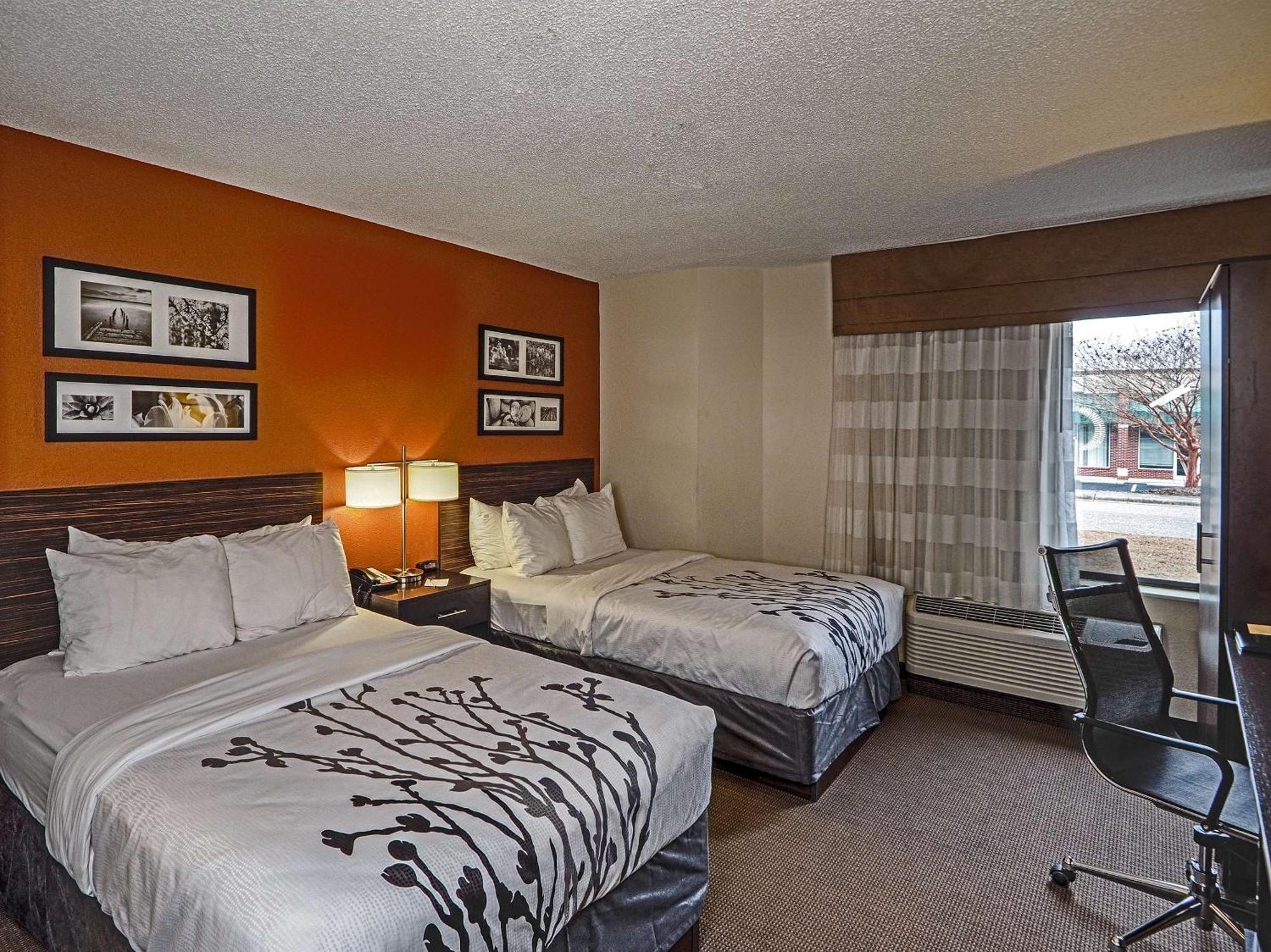 Sleep Inn & Suites Spring Lake - Fayetteville Near Fort Bragg Eksteriør billede