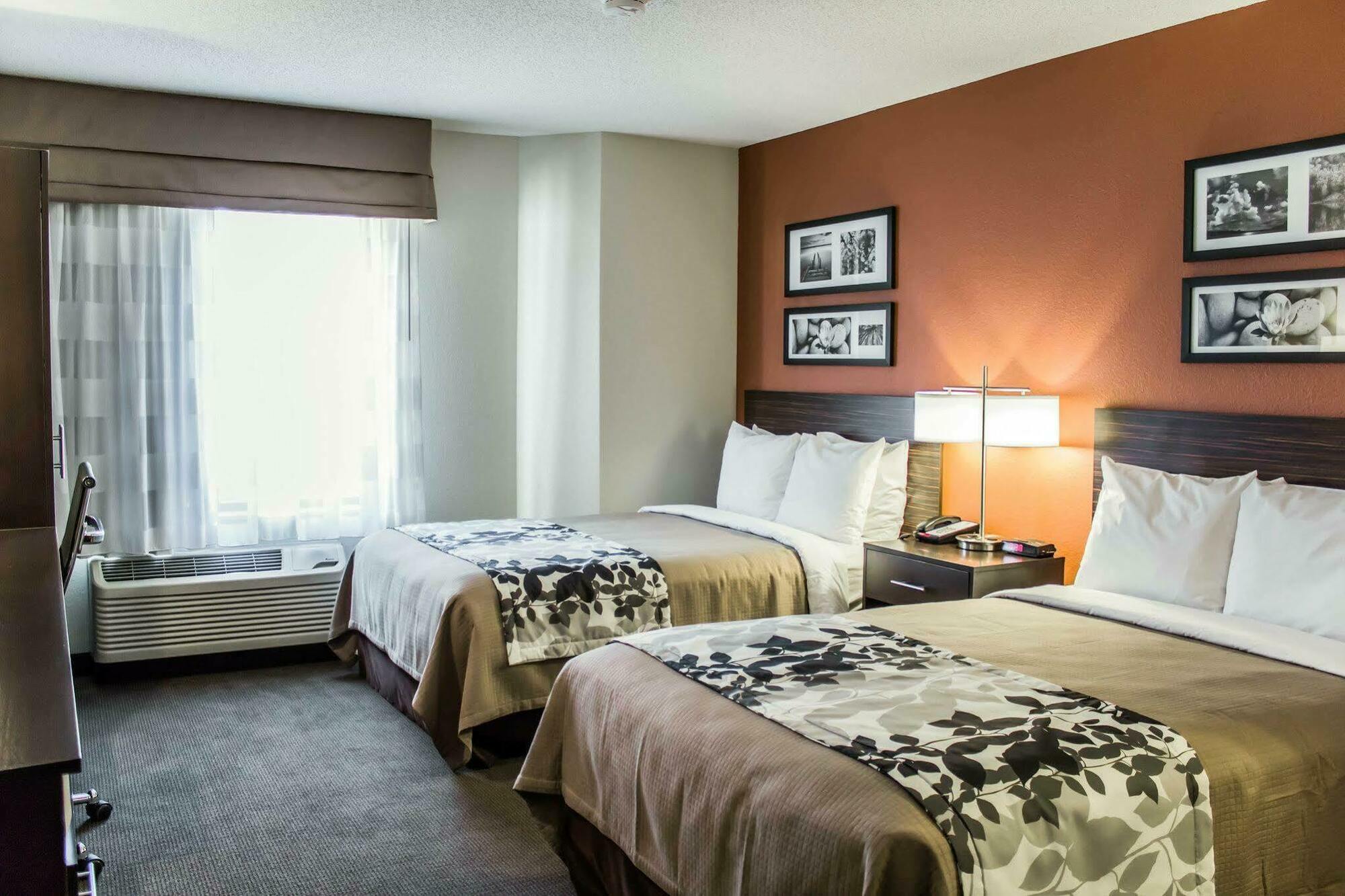 Sleep Inn & Suites Spring Lake - Fayetteville Near Fort Bragg Eksteriør billede