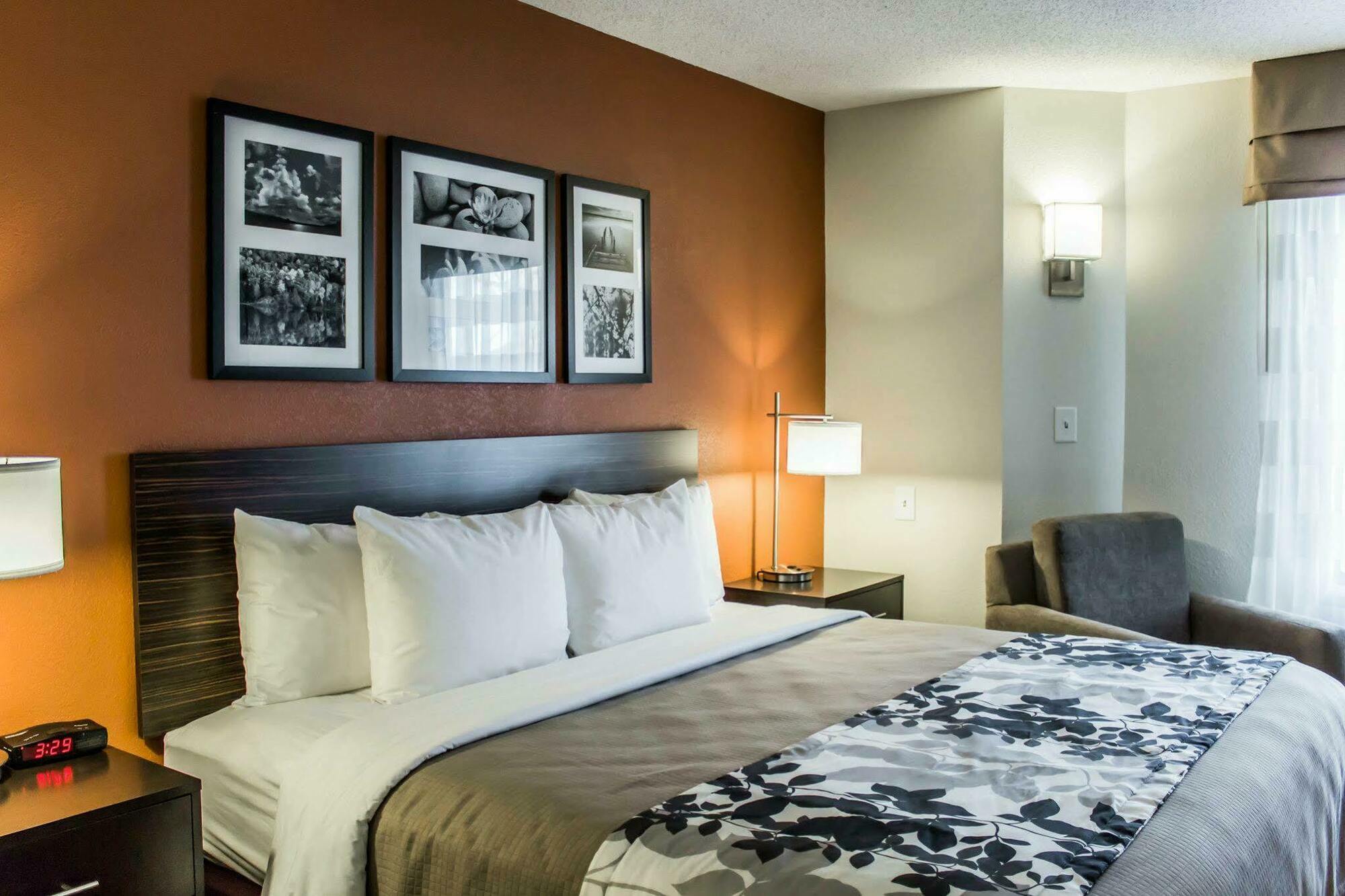 Sleep Inn & Suites Spring Lake - Fayetteville Near Fort Bragg Eksteriør billede