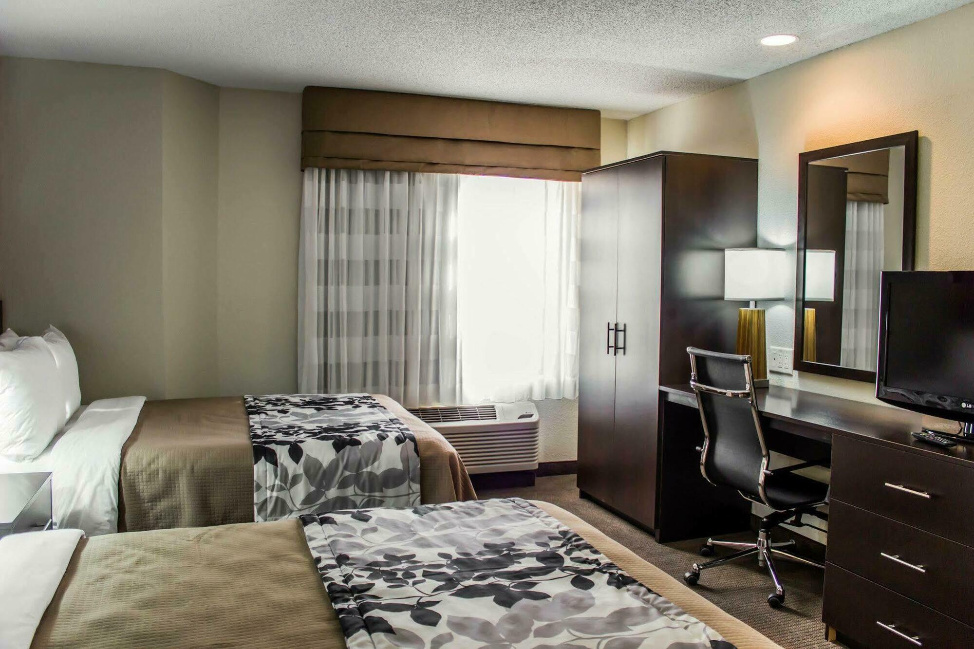Sleep Inn & Suites Spring Lake - Fayetteville Near Fort Bragg Eksteriør billede