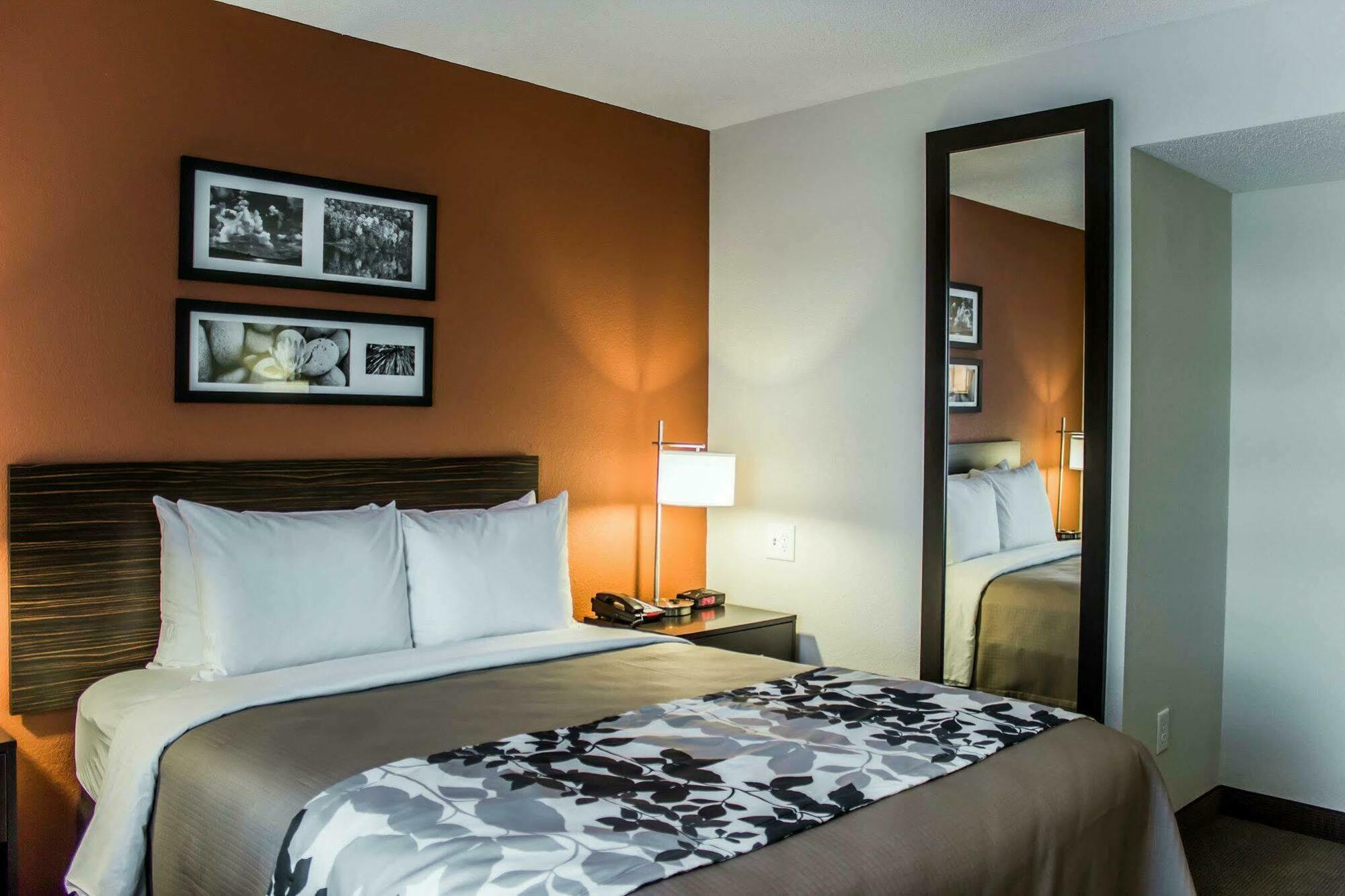 Sleep Inn & Suites Spring Lake - Fayetteville Near Fort Bragg Eksteriør billede
