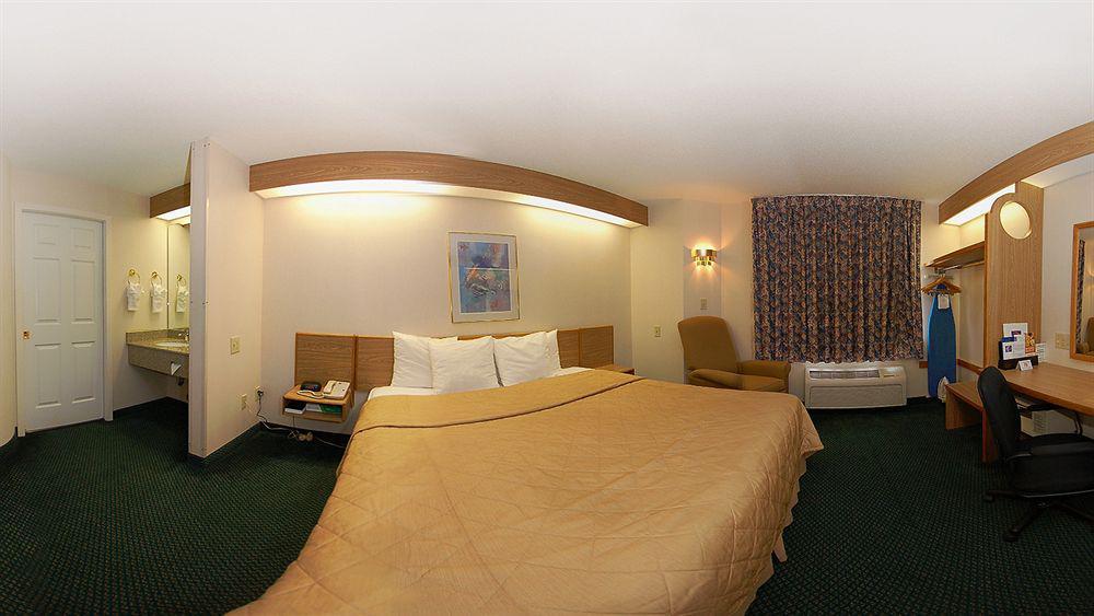 Sleep Inn & Suites Spring Lake - Fayetteville Near Fort Bragg Eksteriør billede